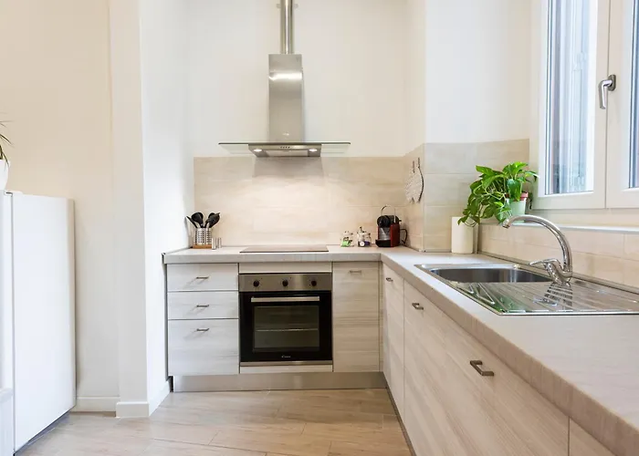 Quiet Central Florence Apartment Ac Wifi